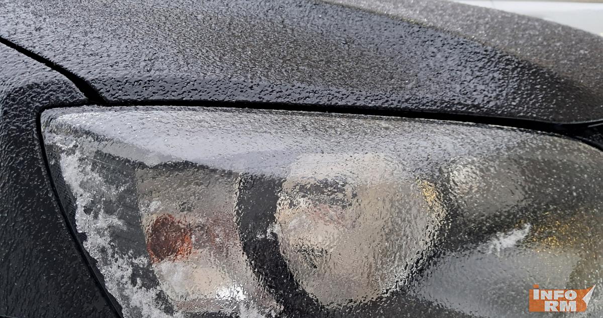 Ледяной дождь в Саранске: чиновники обещают вывести всю возможную технику 