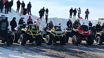 В Мордовии прошёл зимний мотокросс