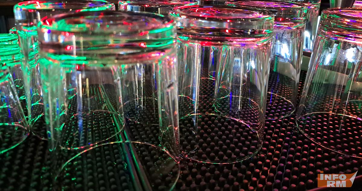 В Мордовии приостановили работу бара, где мимо кассы пронесли 6 миллионов рублей 