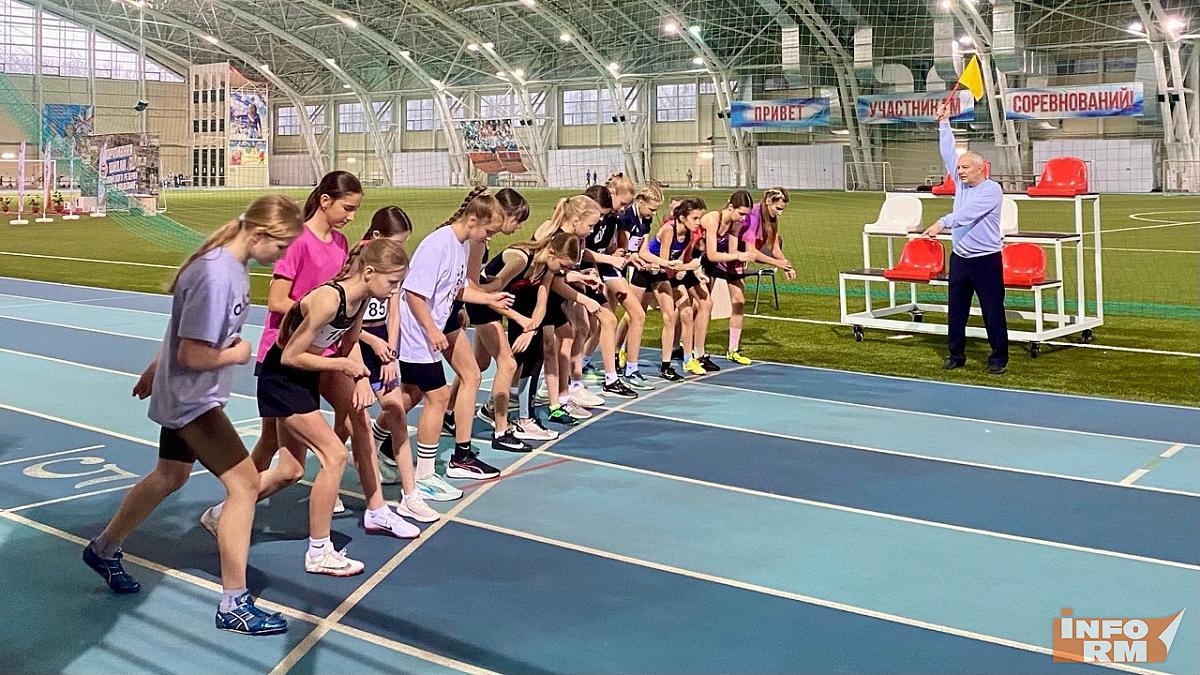 В Саранске соревнования по бегу посвятили Дню народного единства В Саранске соревнования по бегу посвятили Дню народного единства