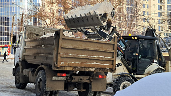 Более 800 рабочих убирают снег в Саранске